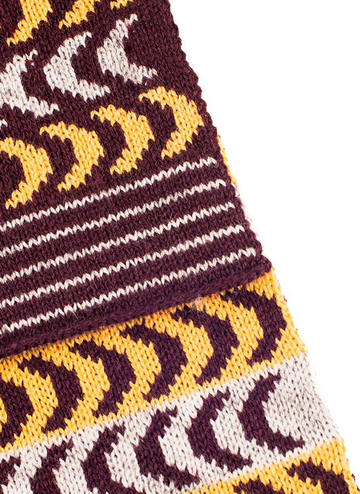Women's Chevron Pattern Knitted Scarf - Image 4