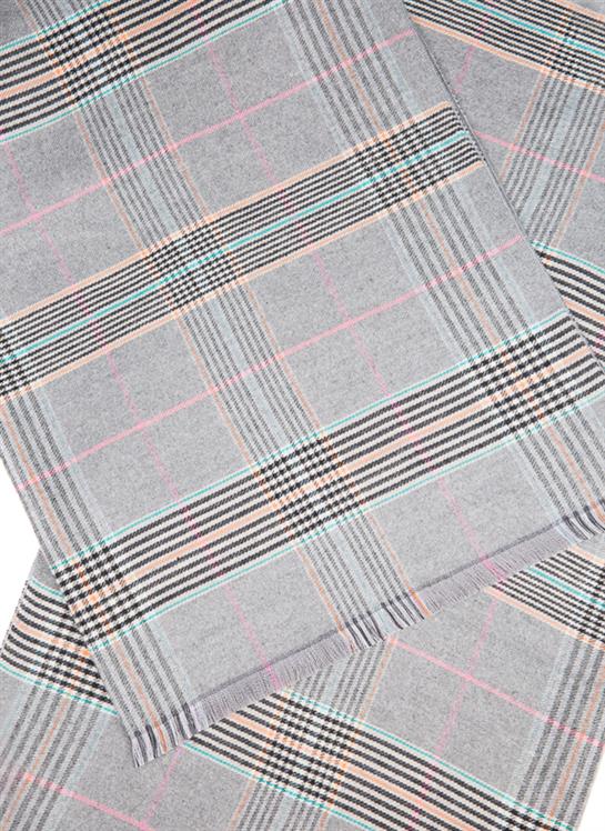 Women's Plaid Check Knitted Scarf - Image 6