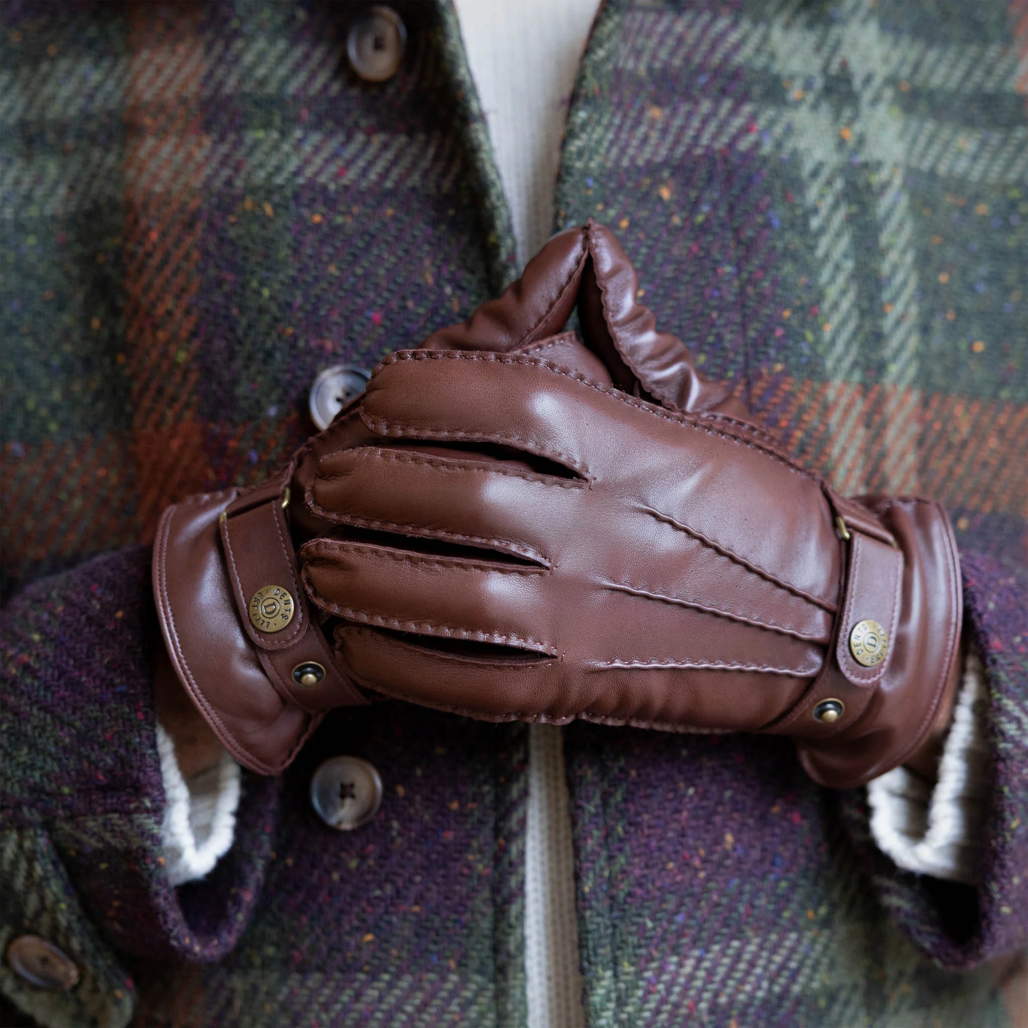 Men's Handsewn Three-Point Wool and Cashmere Blend-Lined Leather Gloves - Image 15