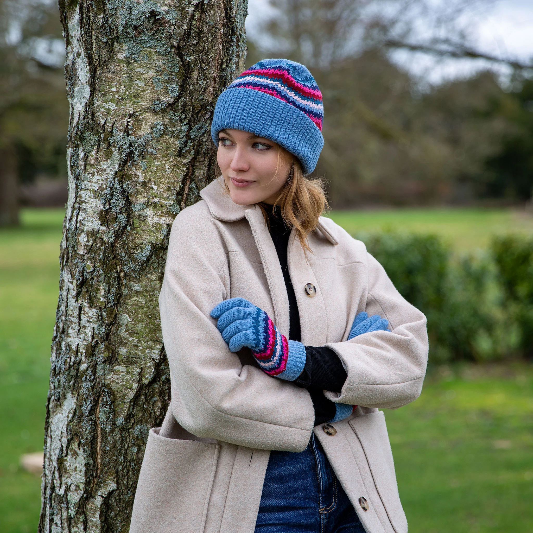 Women’s Jacquard Knitted Beanie Hat with Contrasting Stripes - Image 2