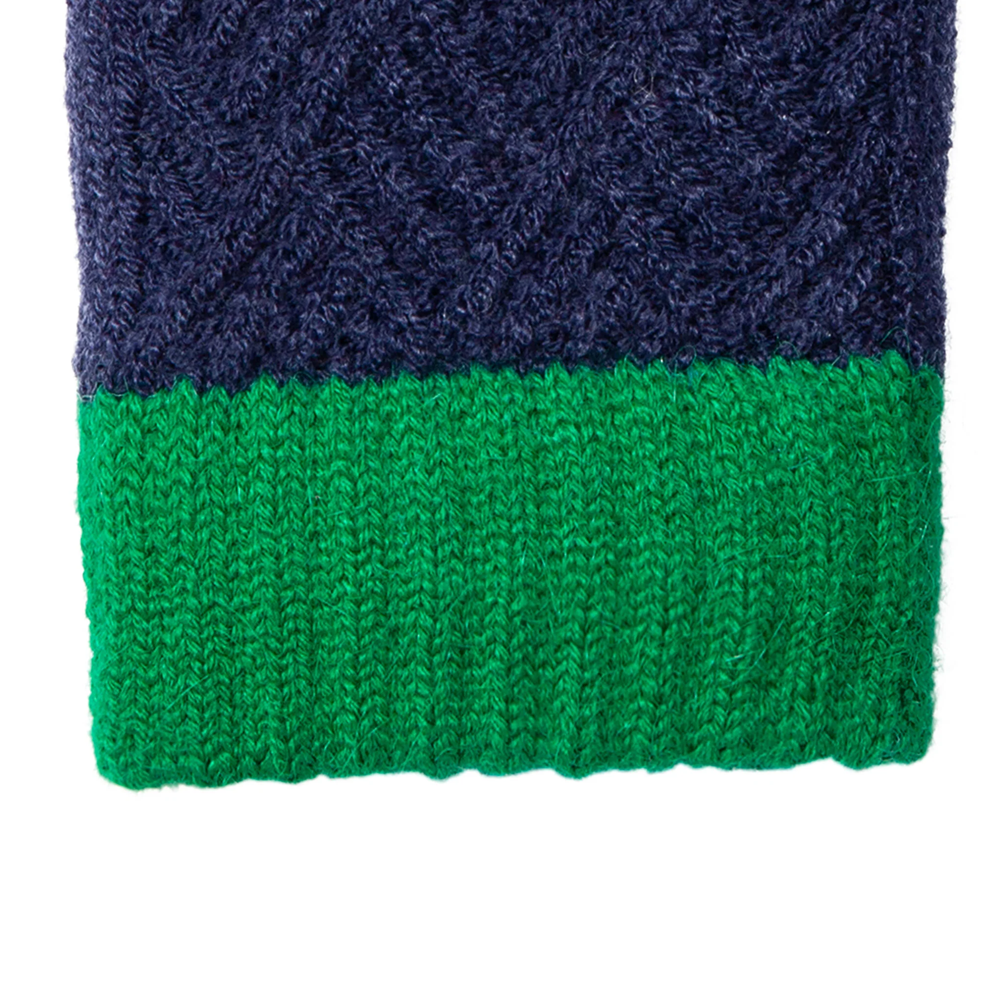 Women’s Patchwork Cable Knit Gloves - Image 15