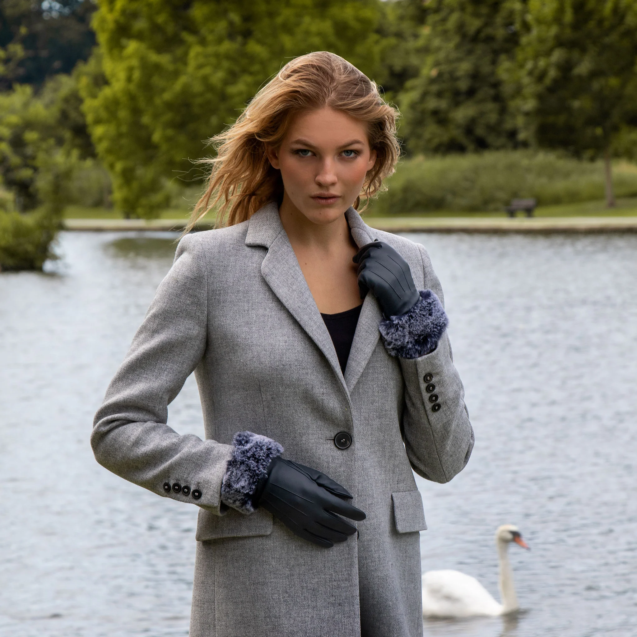 Women’s Touchscreen Three-Point Lined Leather Gloves with Faux Fur Cuffs - Image 11