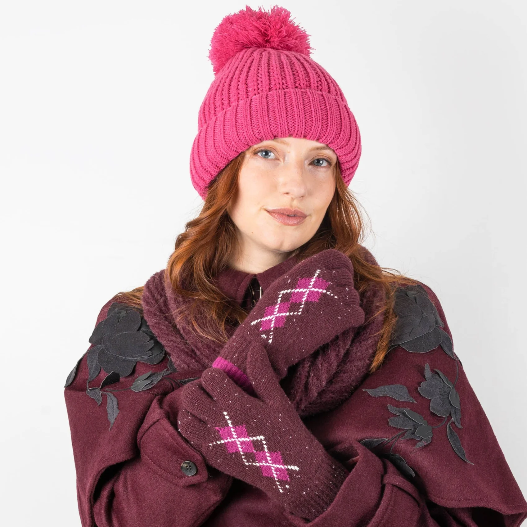 Women's Argyle Knitted Gloves with Marl Yarn - Image 13