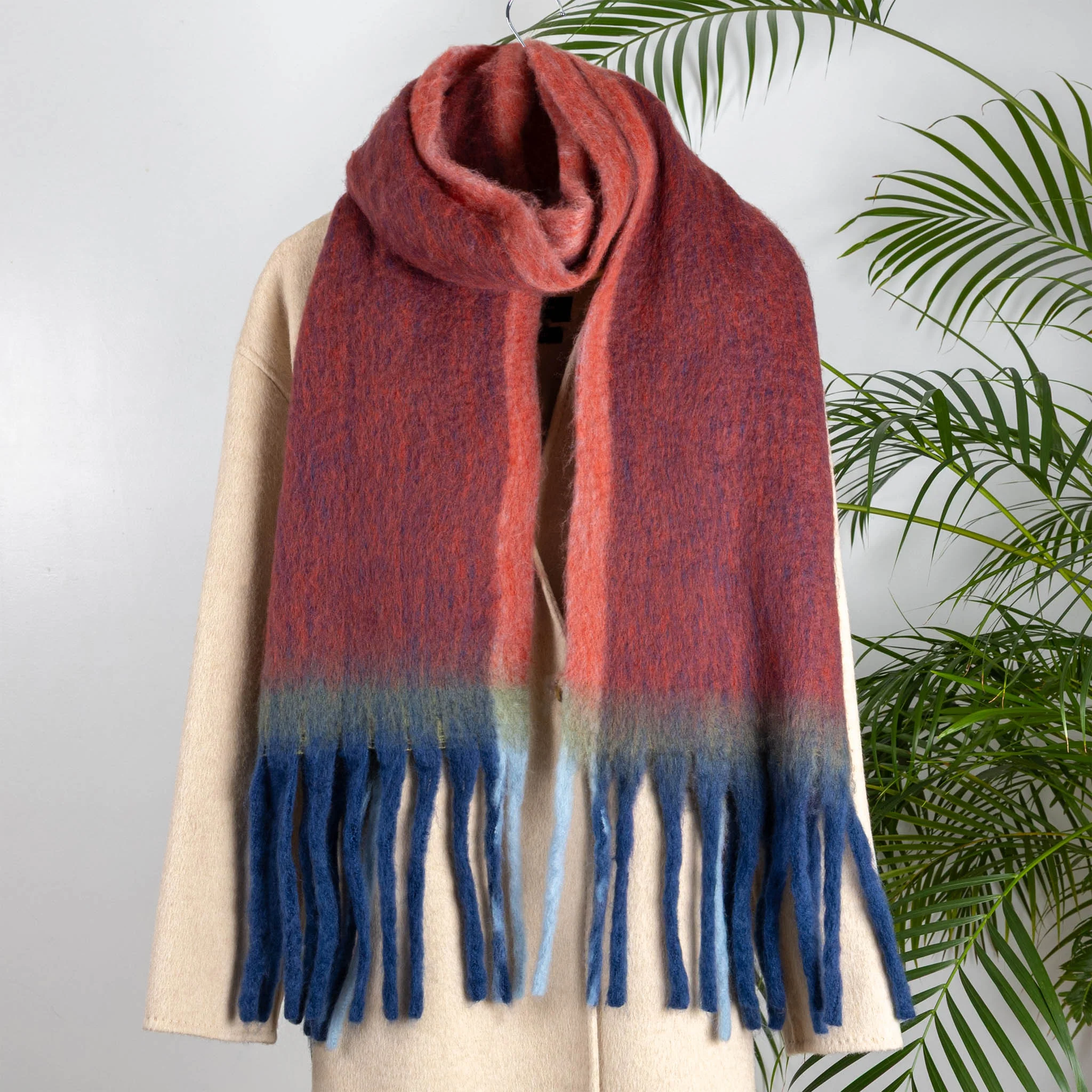 Women's Blanket Scarf with Contrast Edges and Tassels - Image 5