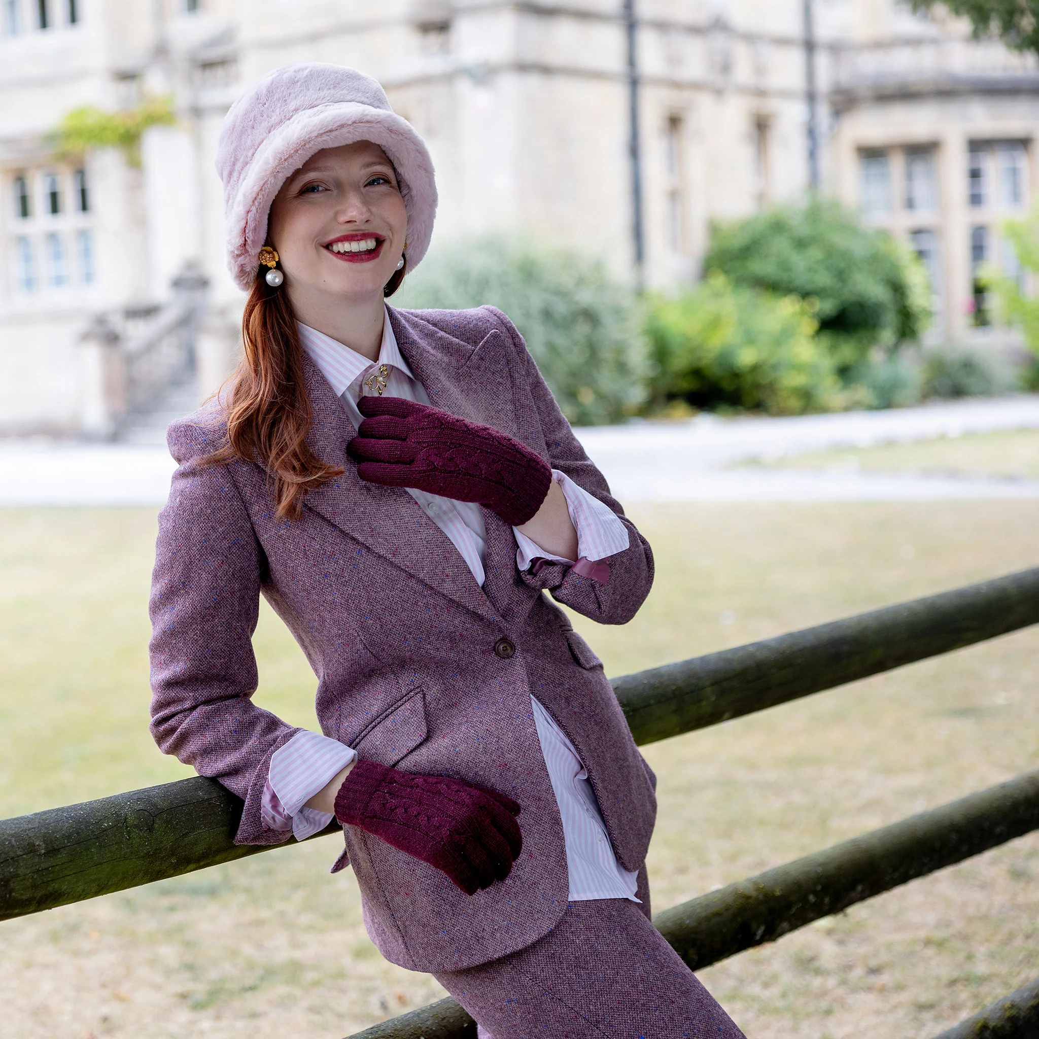 Women's Cable Knit Gloves - Image 3