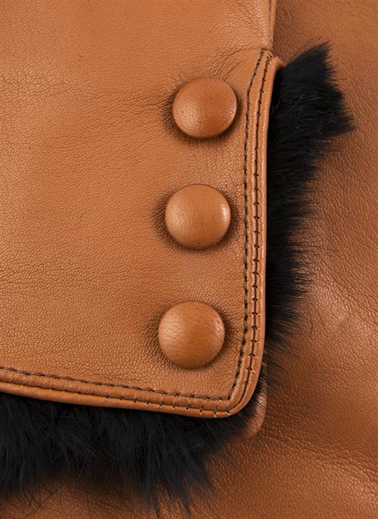 Women's Wool-Lined Leather Gloves with Fur Cuffs - Image 4